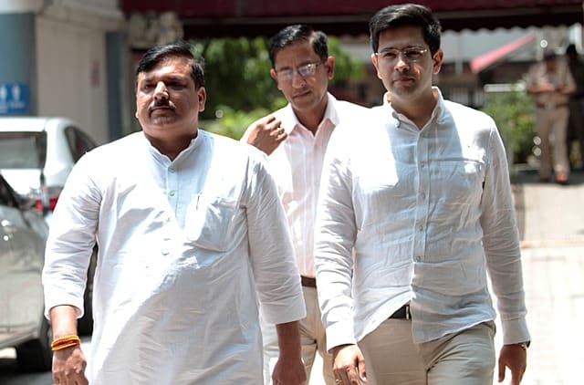 AAP Leaders Visit EC