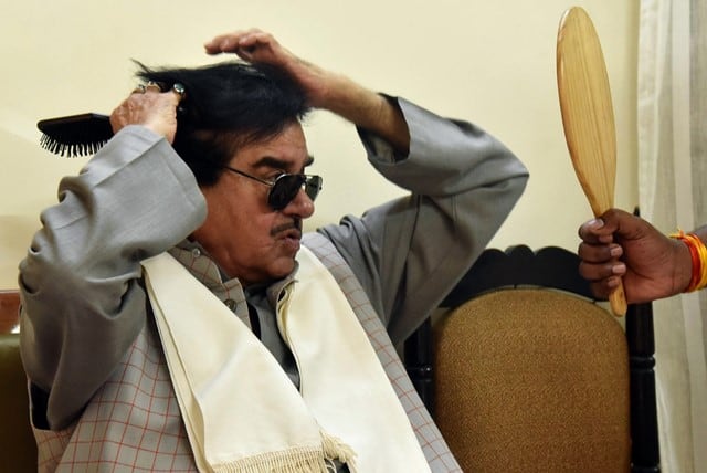 Shatrughan Combs His Hair
