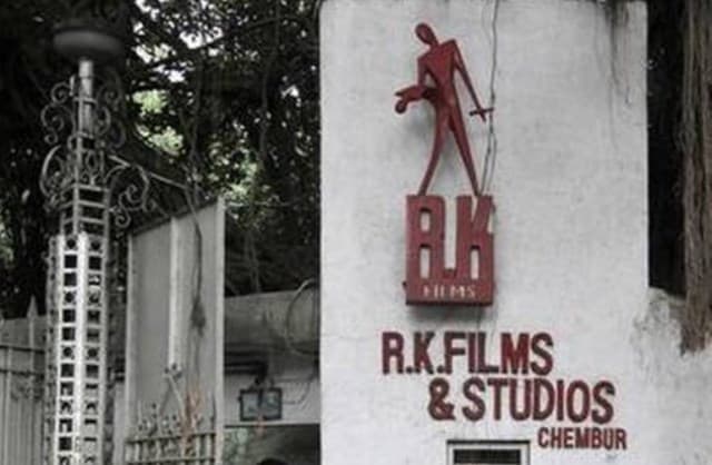 The iconic RK Studios logo - on Raj Kapoor's death anniversary :  r/ClassicDesiCelebs