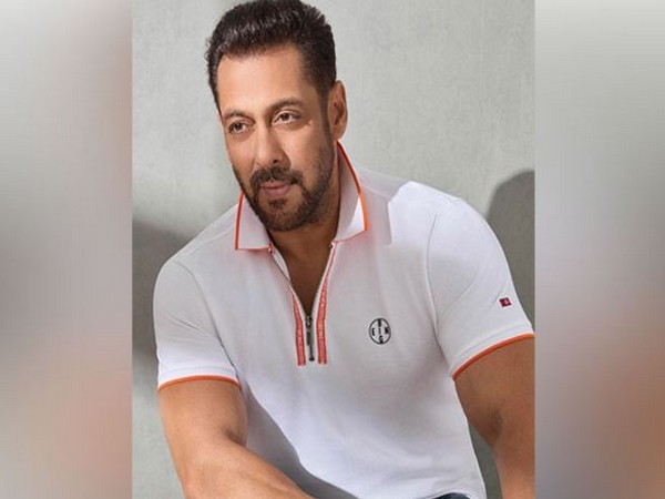 Salman Khan Break From Bigg Boss