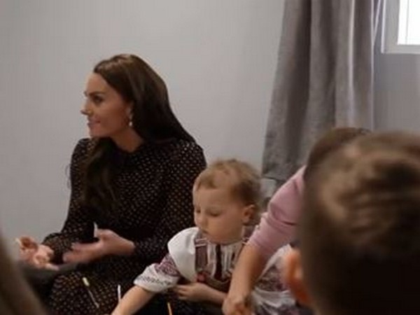 Kate Middleton meet Ukrainian refugees families