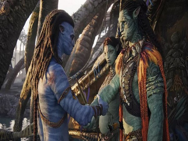'Avatar: The Way of Water' Makes Big Splash At Global Box Office | Lokmarg