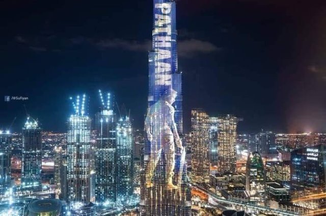 SRK Magic: Burj Khalifa Lights Up With 'Pathaan' Sneak