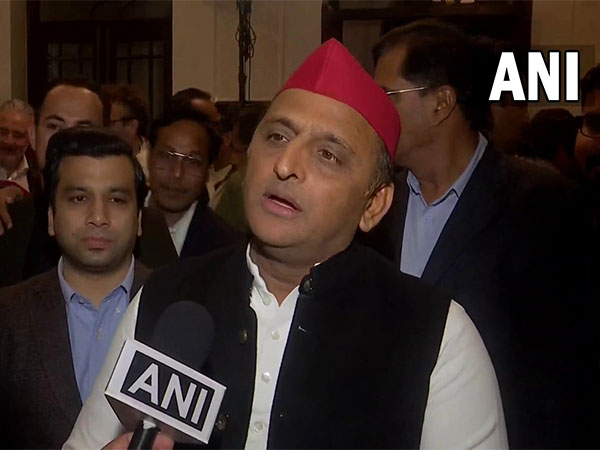 Akhilesh in opposition party