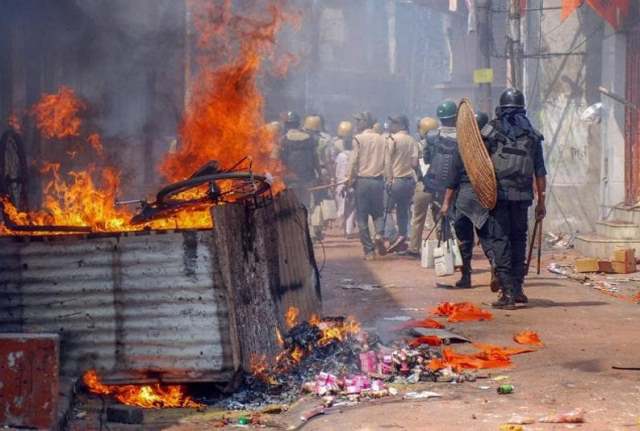Flag March In Howrah After Ram Navami Violence