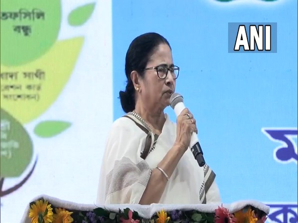 Mamata on country division