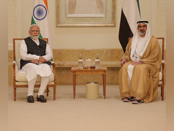 Modi meet with Abu dhabi crown prince
