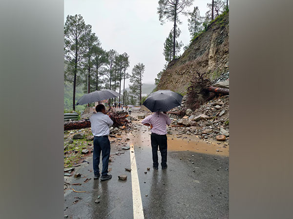 Yamunotri National Highway blocked