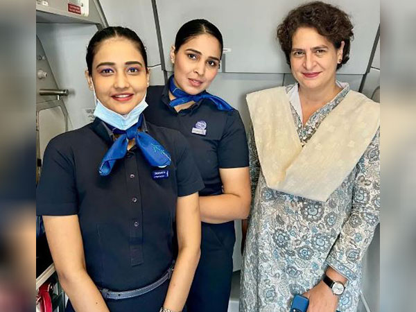 Priyanka Gandhi Note for Indigo crew