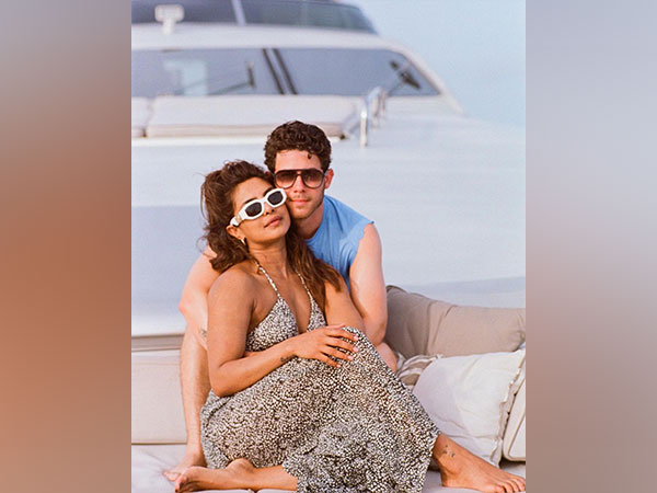 Nick wishes to Priyanka