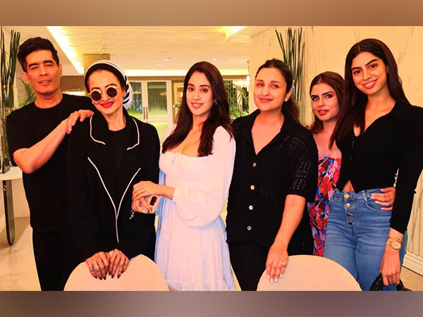 Manish Malhotra rekha jhanvi parineeti