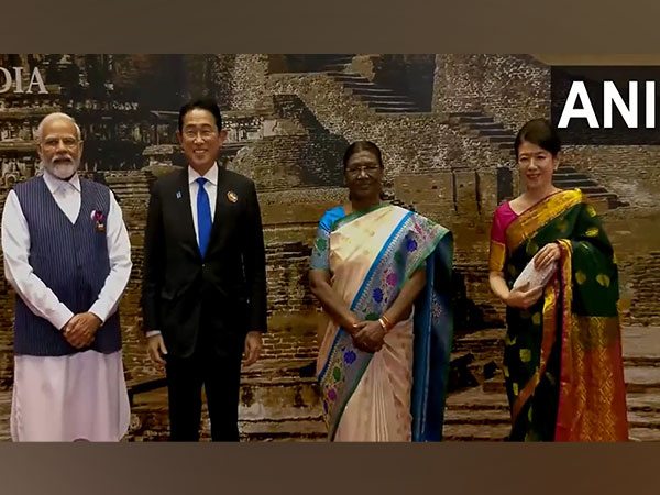 G20 Japan First Lady in Saree