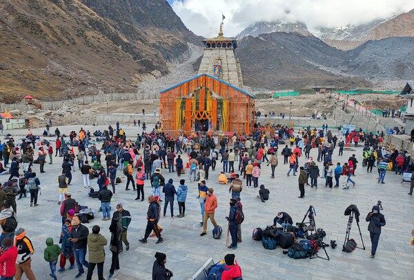 Shooting Videos Near Char Dham Yatra Temples Prohibited