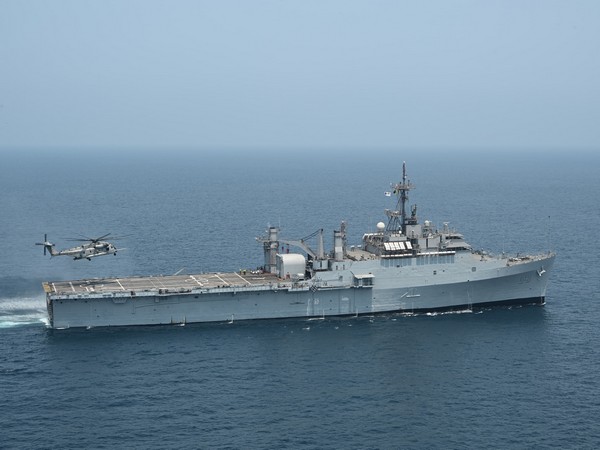 Indian Navy and US Navy amphibious warships