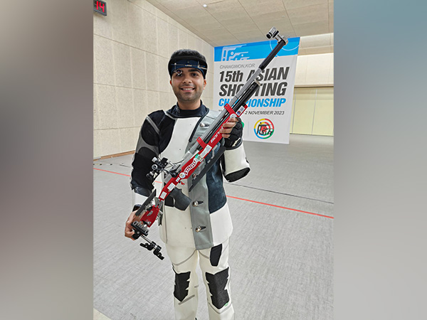 Men's 10m Air Rifle event. Arjun Babuta Paris Olympics